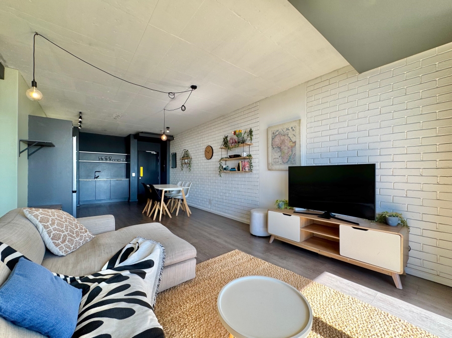 2 Bedroom Property for Sale in Woodstock Western Cape